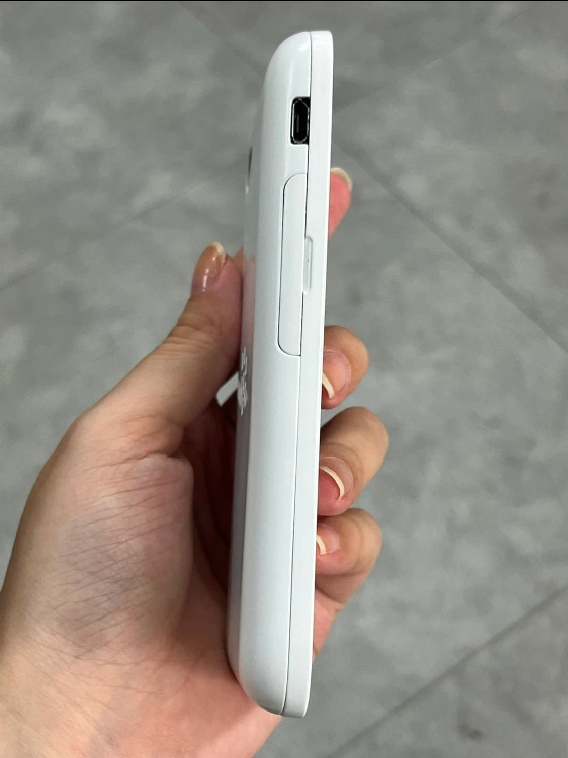 블랙베리 Q5 화이트 S급 상품이미지5