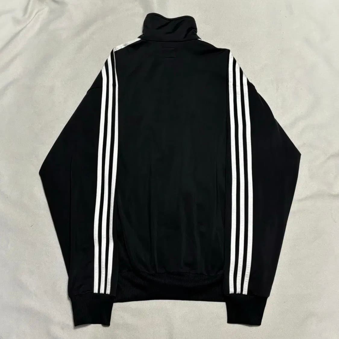 아디다스 파이어버드 블랙 트랙탑 상품이미지3