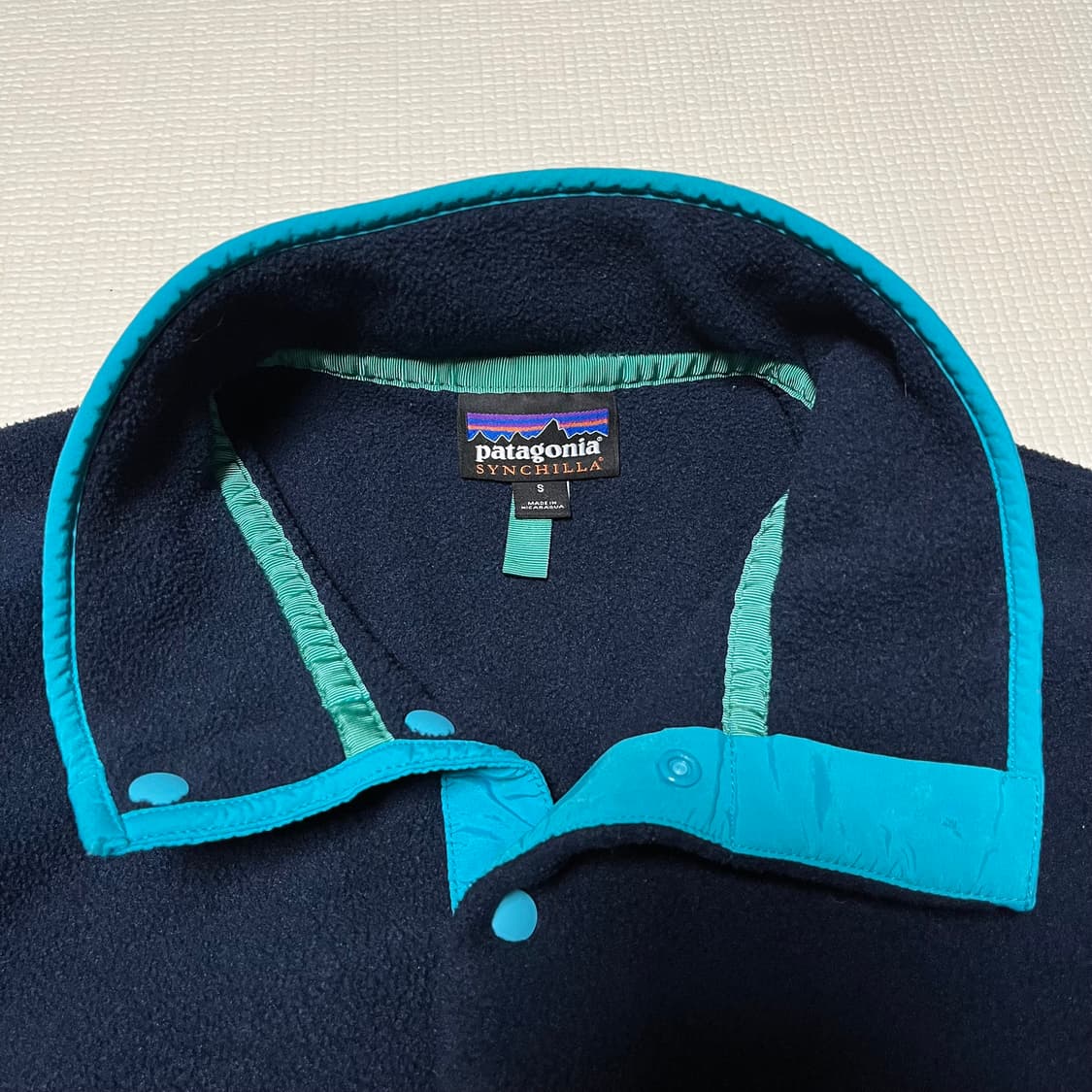 파타고니아 신칠라 네이비 틸 상품이미지3