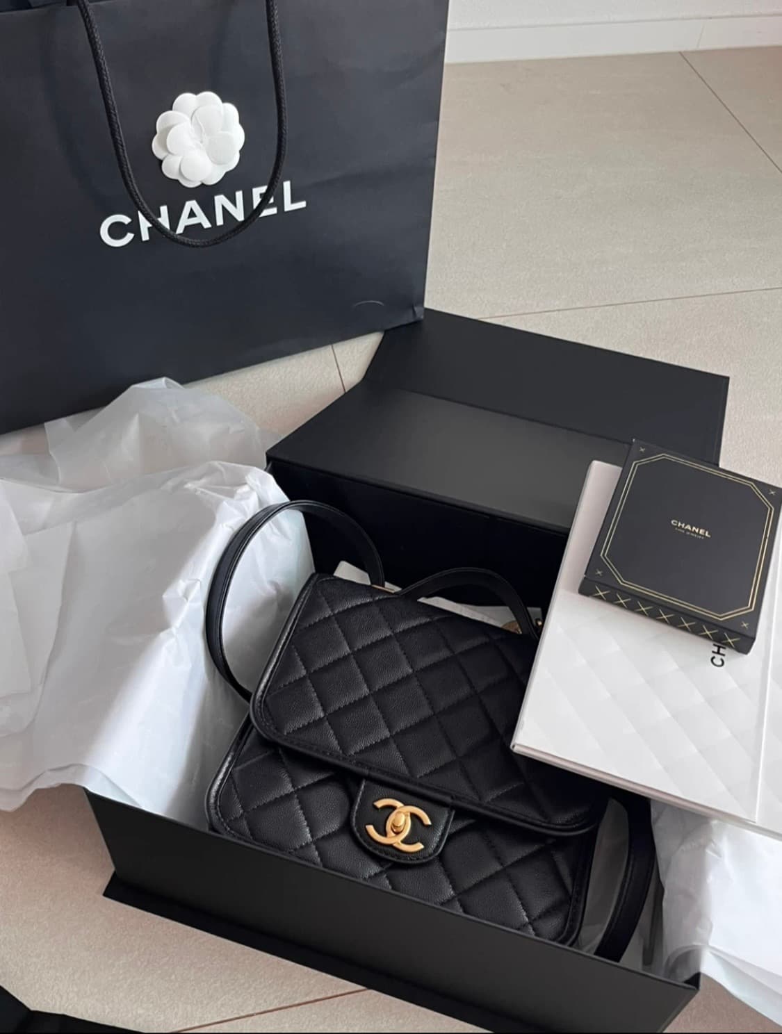 샤넬 백팩 블랙 새상품 상품이미지2