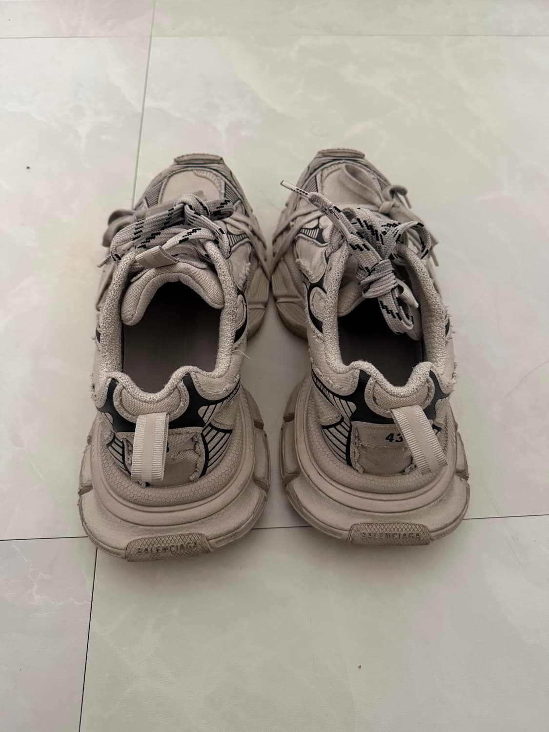 [43]발렌시아가 3XL 베이지  상품이미지2