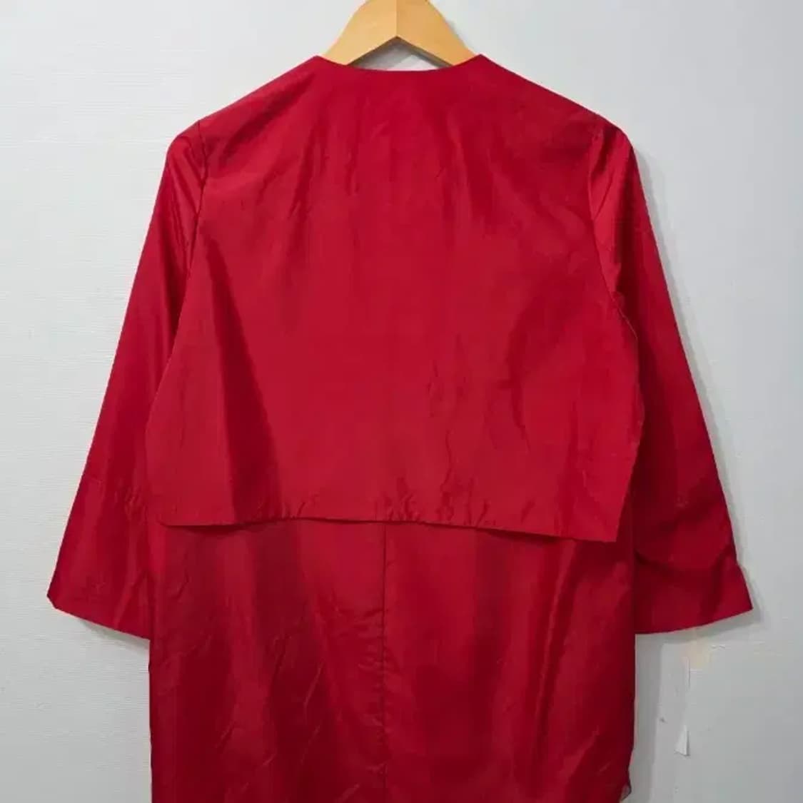 르베이지 폴리에스터 레드 코트~66 상품이미지7