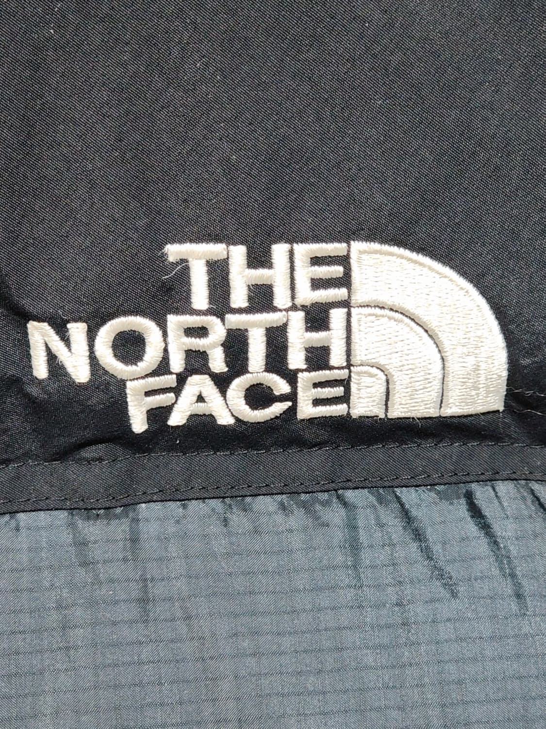 (105) 노스페이스 발토로 패딩점퍼 서밋시리즈 700 구스다운 자켓  상품이미지4