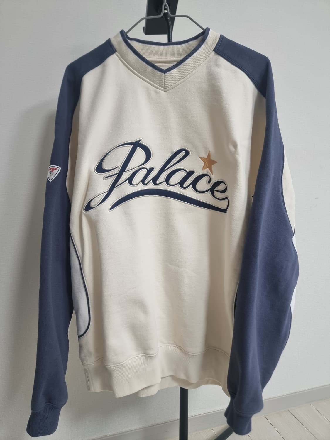 팔라스 스타 스크립트 크루넥 소프트 화이트 L 상품이미지1