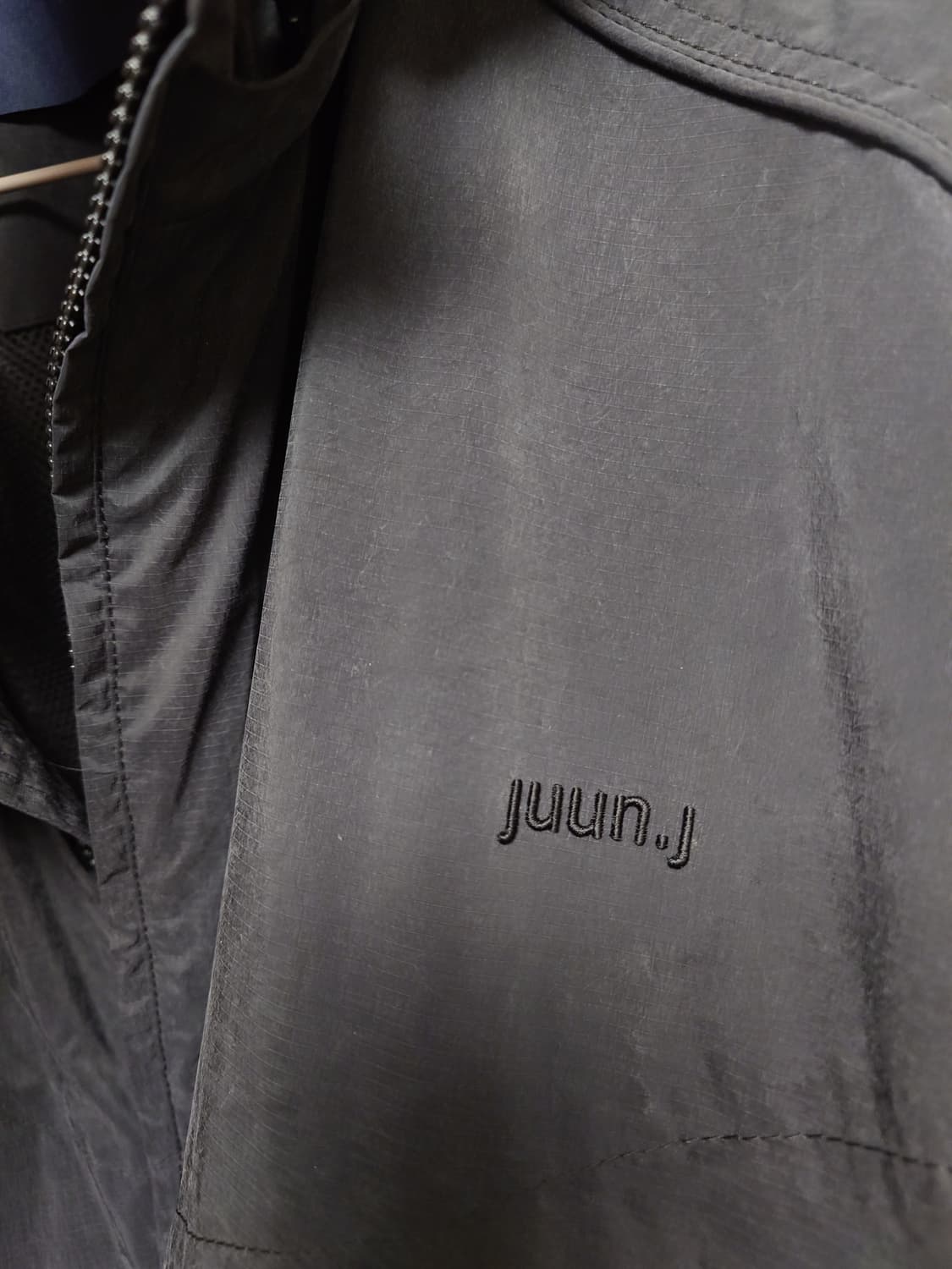 [46] 준지 25FW 워싱 트랙 점퍼 레드 미사용 상품이미지5