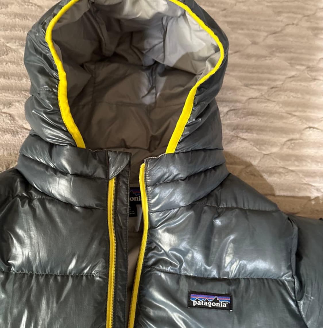 파타고니아 경량패딩 Boys XL 상품이미지4