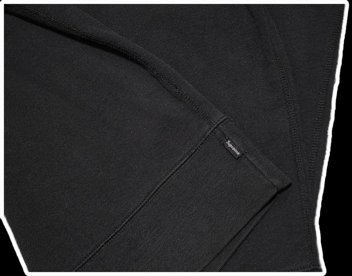 슈프림 월드페이머스 레터링 블랙 크루넥 맨투맨 상품이미지5