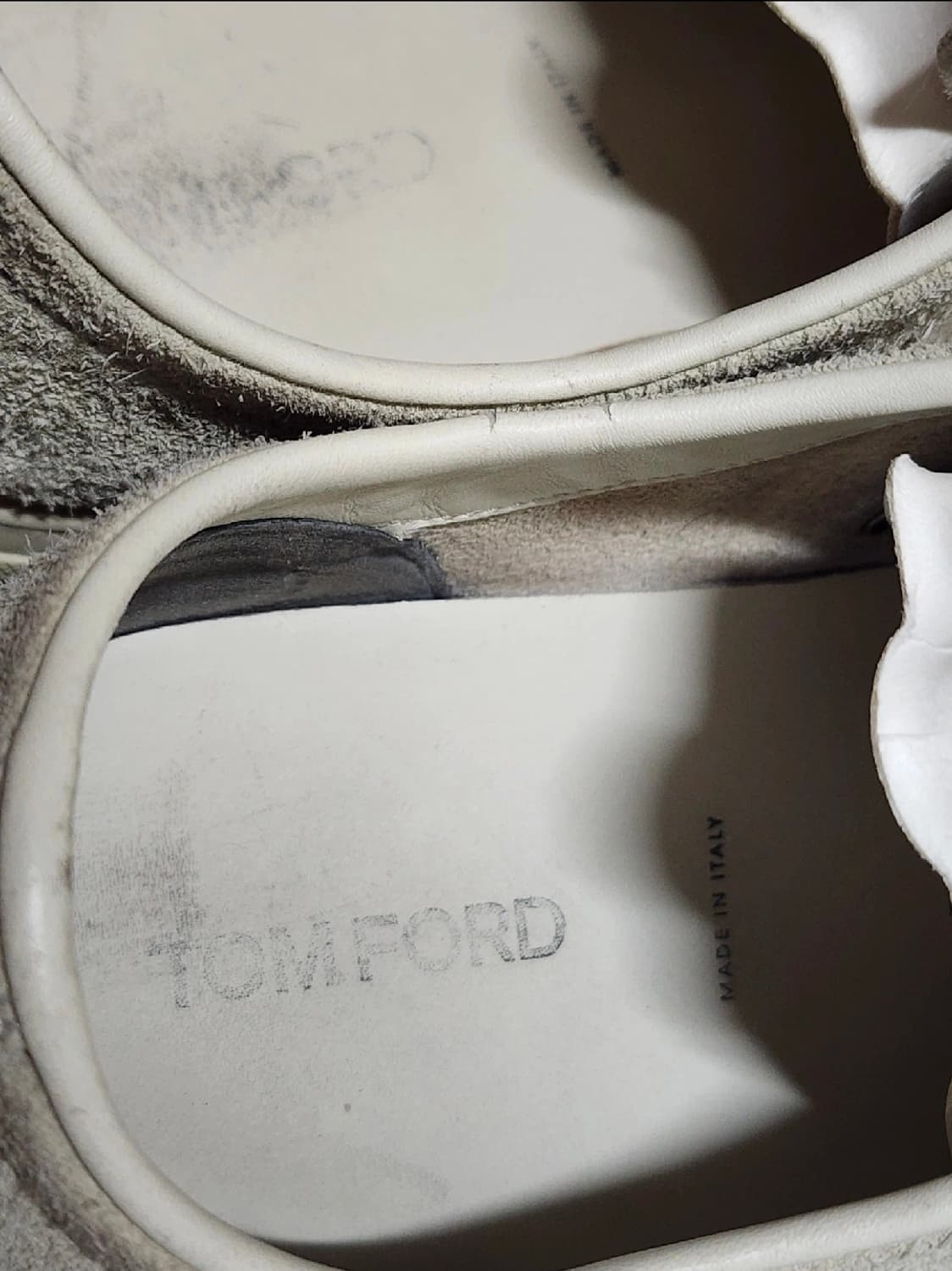 톰포드 캠브리지 스웨이드 스니커즈 상품이미지3