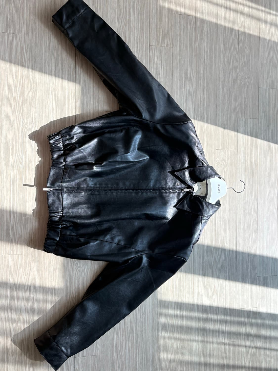 르마드 오버핏 싱글 비건레더 자켓 - 블랙 상품이미지4