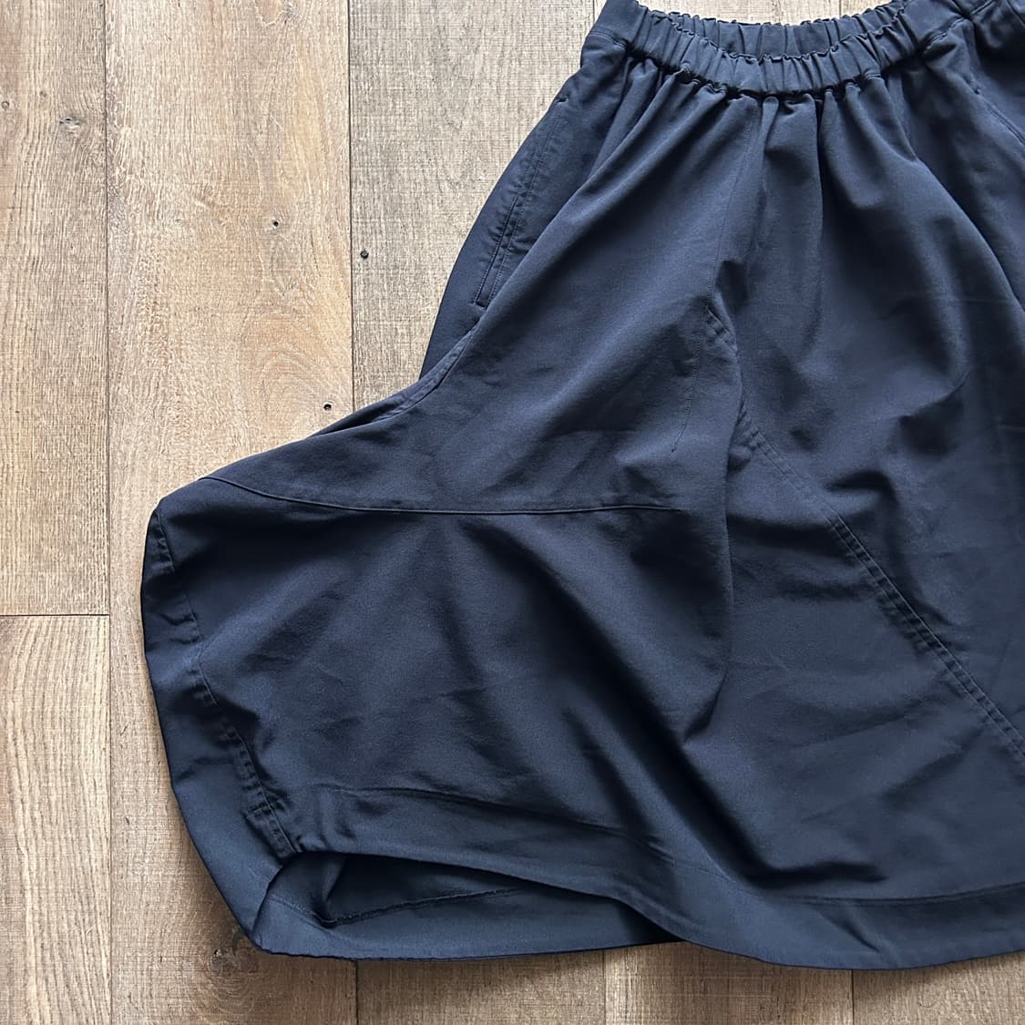 Transformed Cutting Line Skirt 상품이미지6