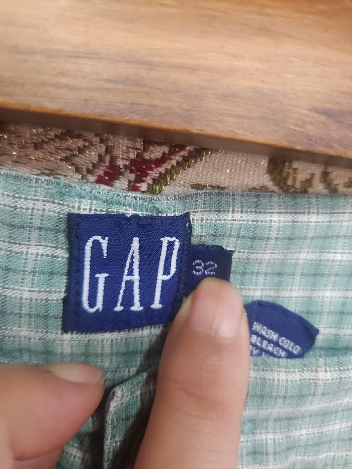 갭 gap 90s 워싱코튼 핀턱 체크 반바지
 상품이미지4