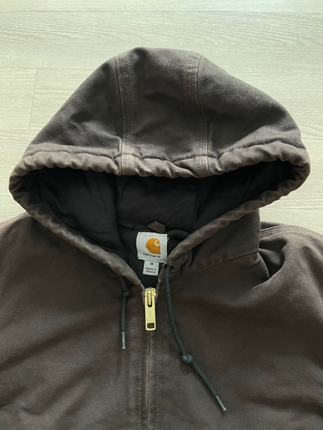 칼하트 j130 DKB 다크 브라운 액티브 자켓 샌드스톤 상품이미지3