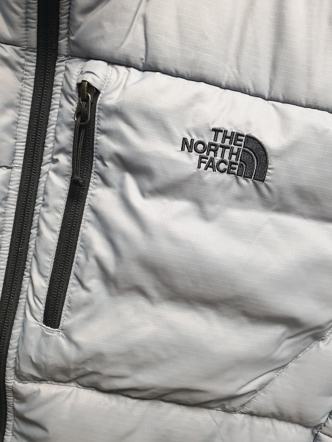 [115] 노스페이스 아콘카구아 패딩조끼 상품이미지3