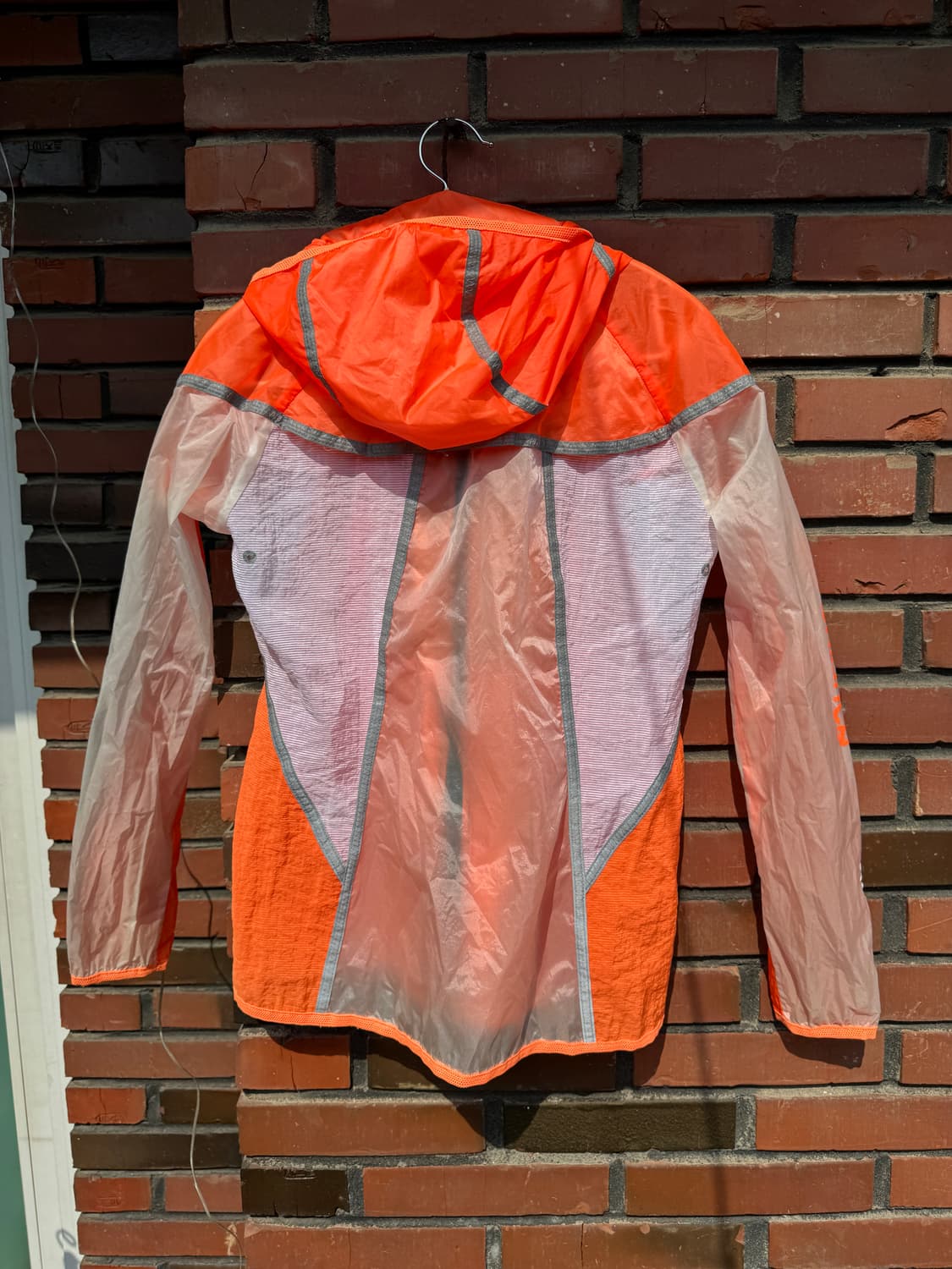 뉴발란스 초초초경량 바람막이 85 상품이미지3