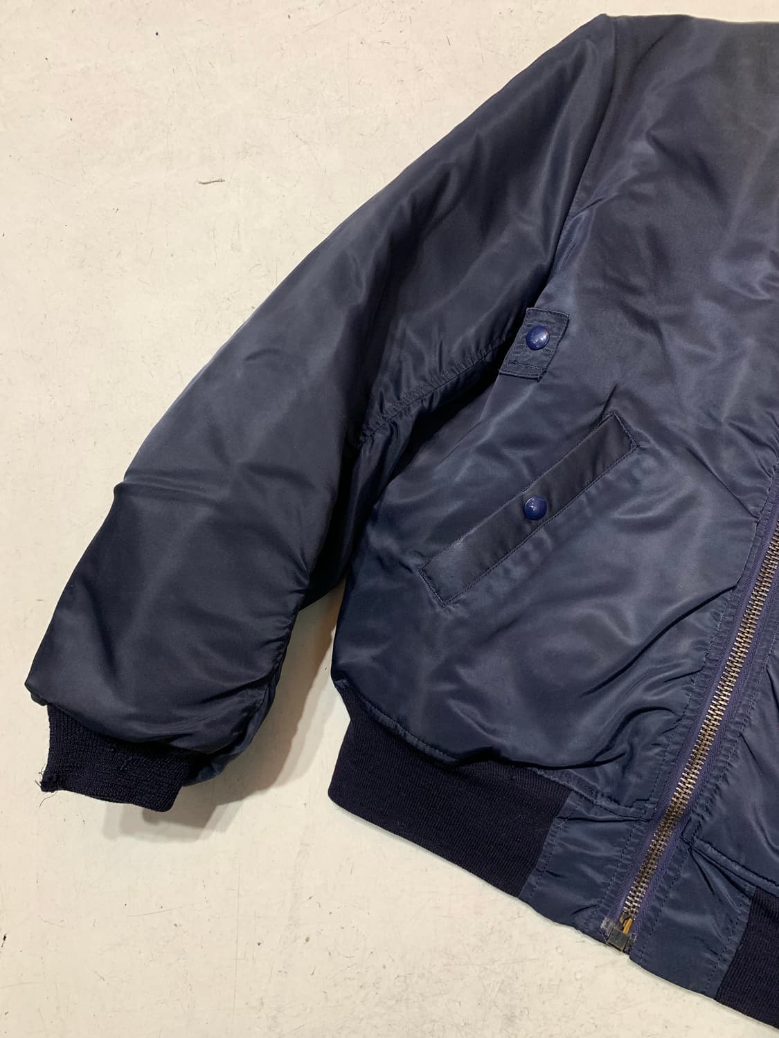 캡클로딩 b15c 플라이트 자켓 상품이미지3