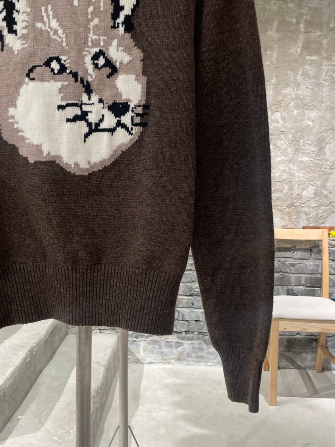 메종 키츠네 딥 브라운 폭스 헤드 풀오버 니트 상품이미지5