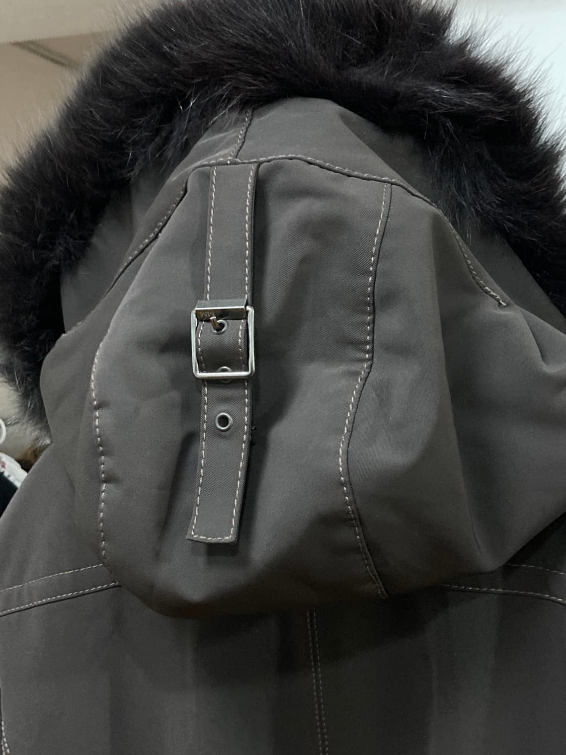 막스마라(Max Mara) 퍼 후드 패딩 코트 상품이미지3