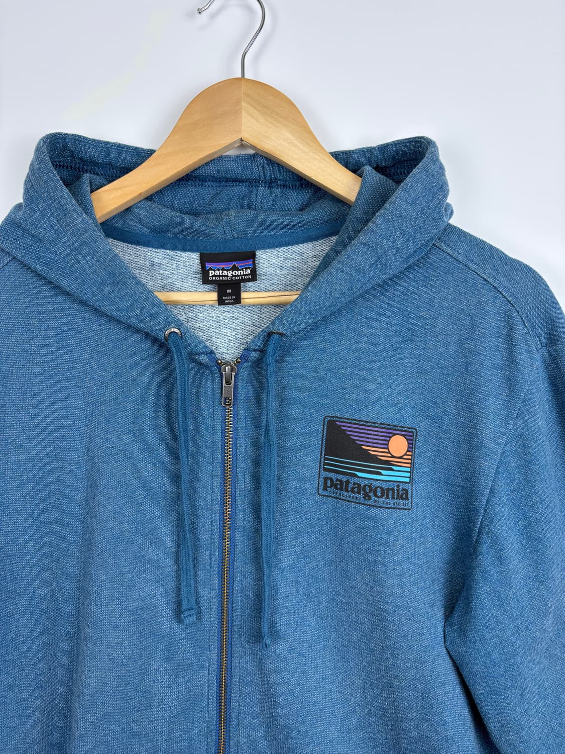 파타고니아 업&아웃 라이트웨이트 후드 짚업 자켓 (기모) 상품이미지2