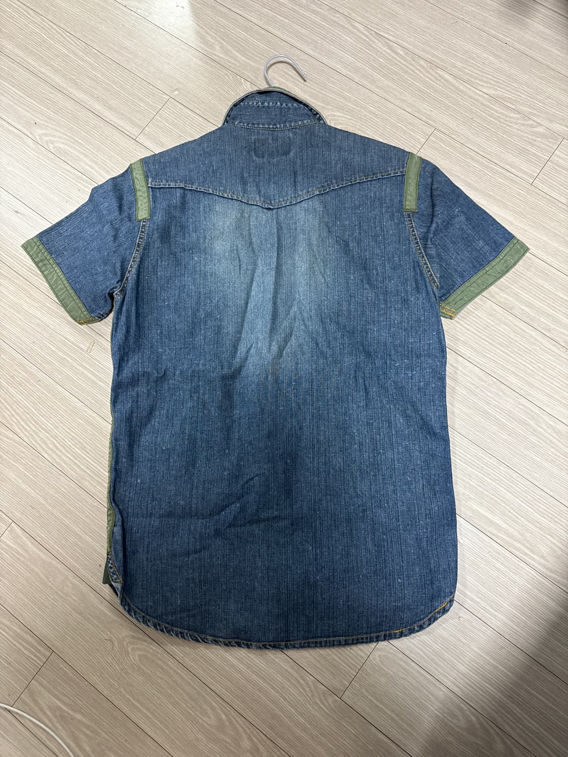 AVIREX 카키색 나일론패치 중청 데님 반팔 셔츠 집업 자켓 상품이미지8