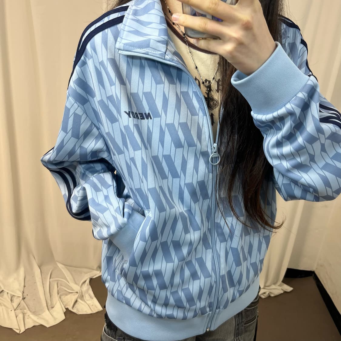 Nerdy sky blue pattern jersey 상품이미지3