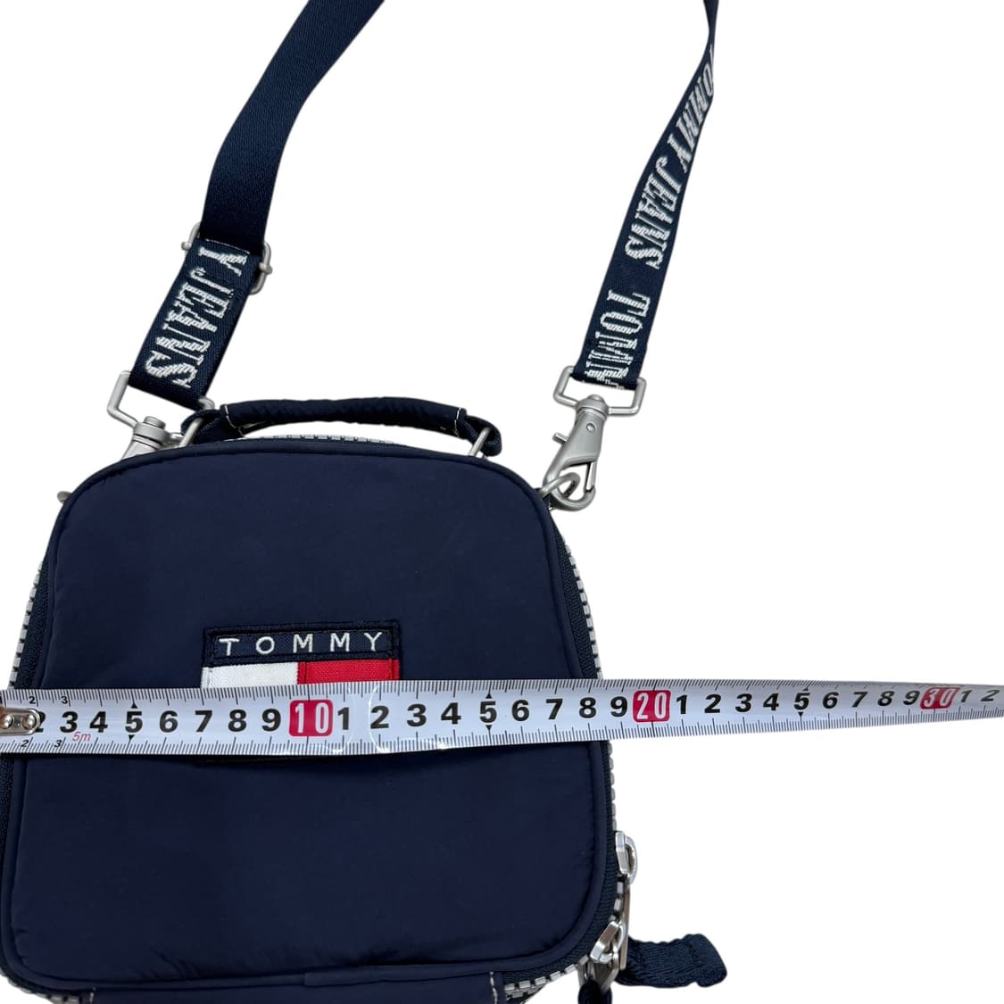 타미힐피거 타미진스 포켓 크로스백 가방 네이비 상품이미지4