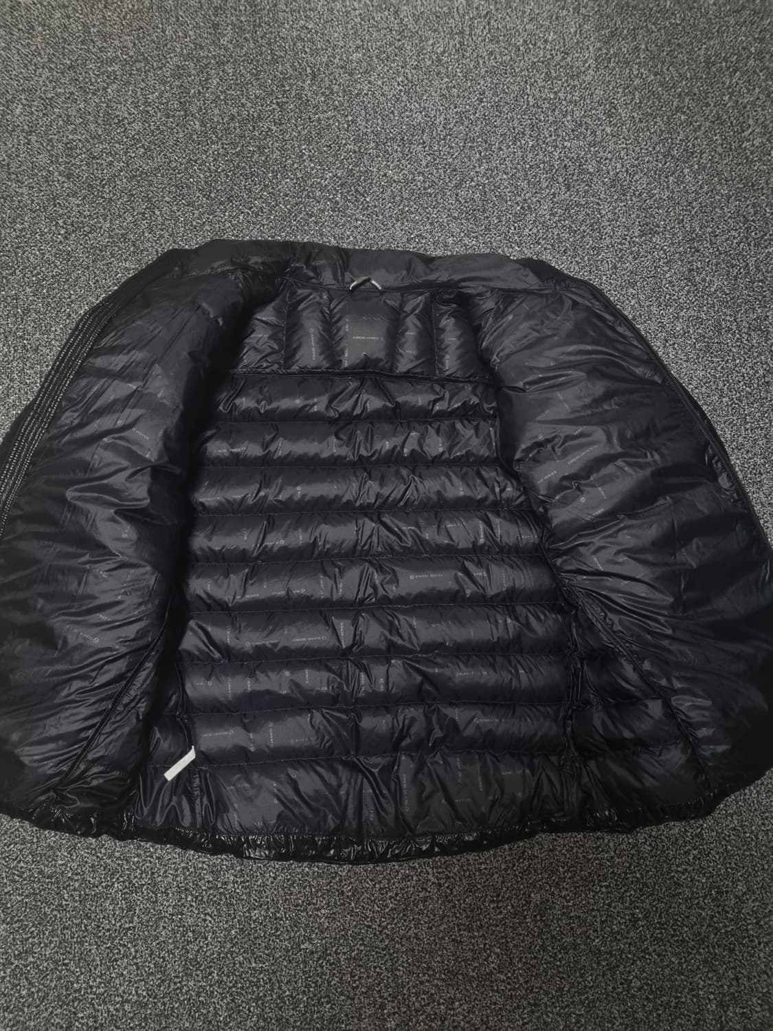 노스페이스 900 써밋 구스 경량패딩 XL 상품이미지6