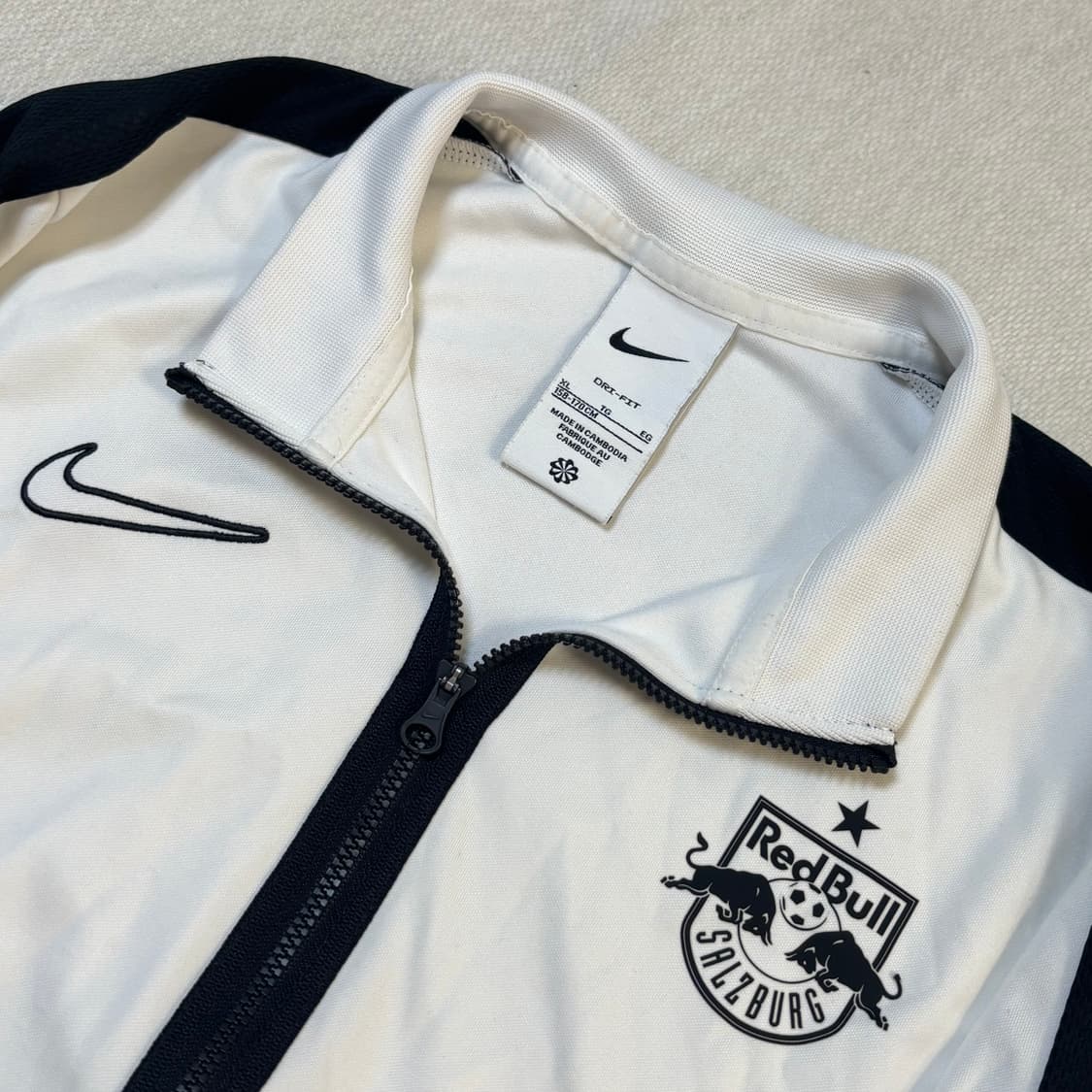 나이키 황희찬 라히프치히 져지 화이트 블랙 사이드라인 트랙탑  상품이미지3