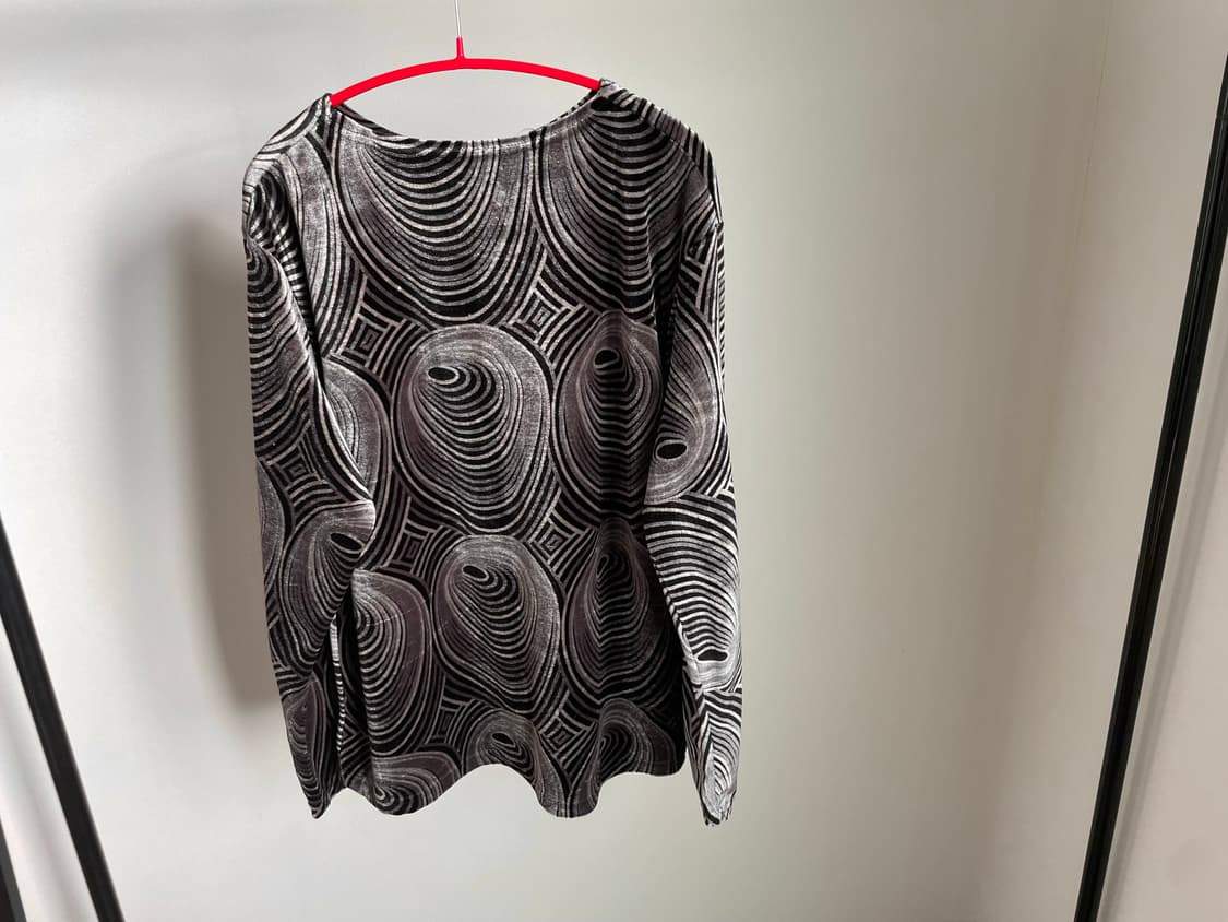 Patterned long sleeve 상품이미지5
