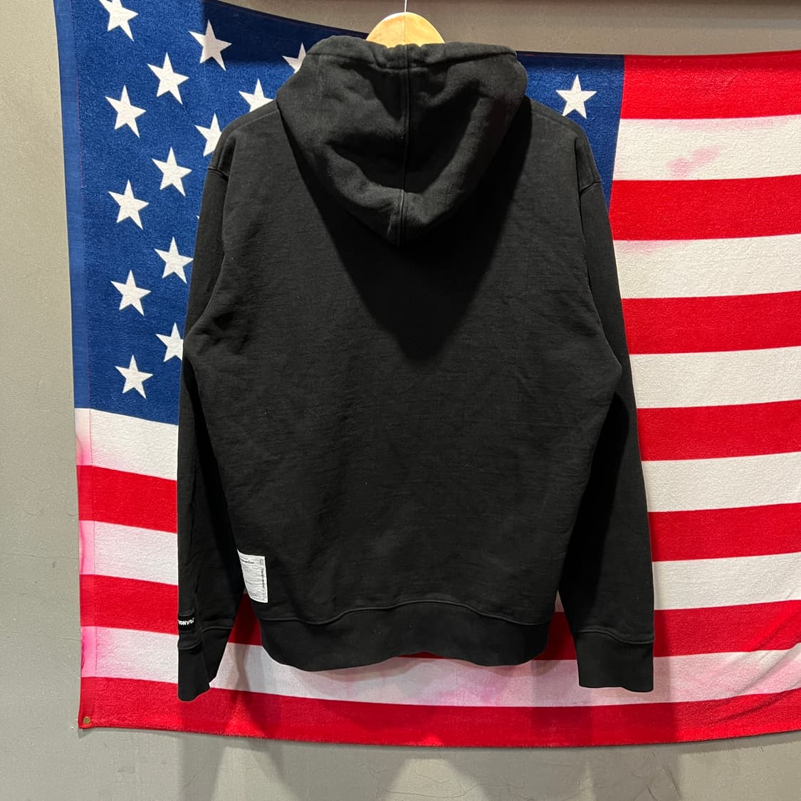 디네댓 블랙 후드티 상품이미지2