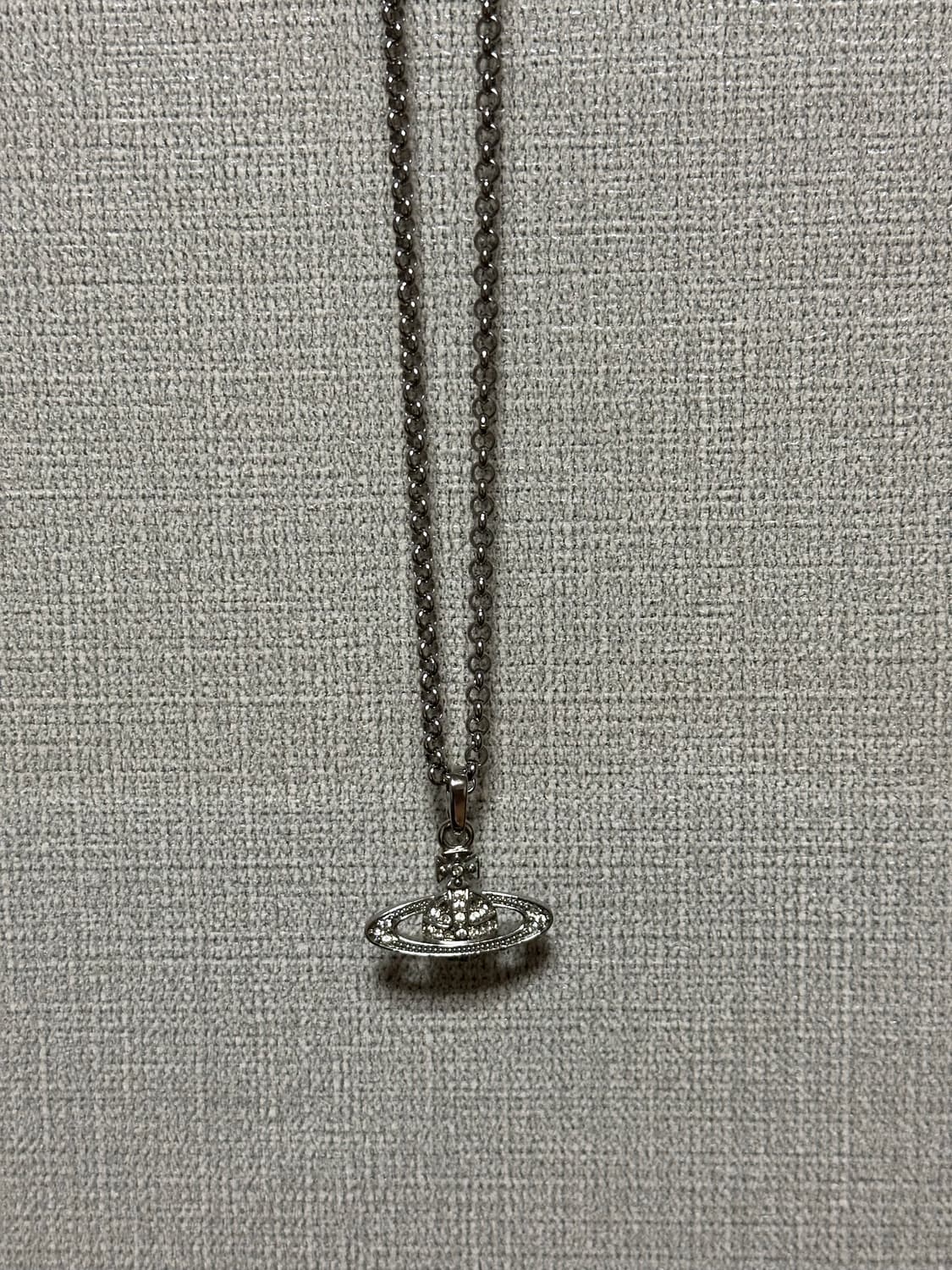 비비안웨스트우드 목걸이 상품이미지1