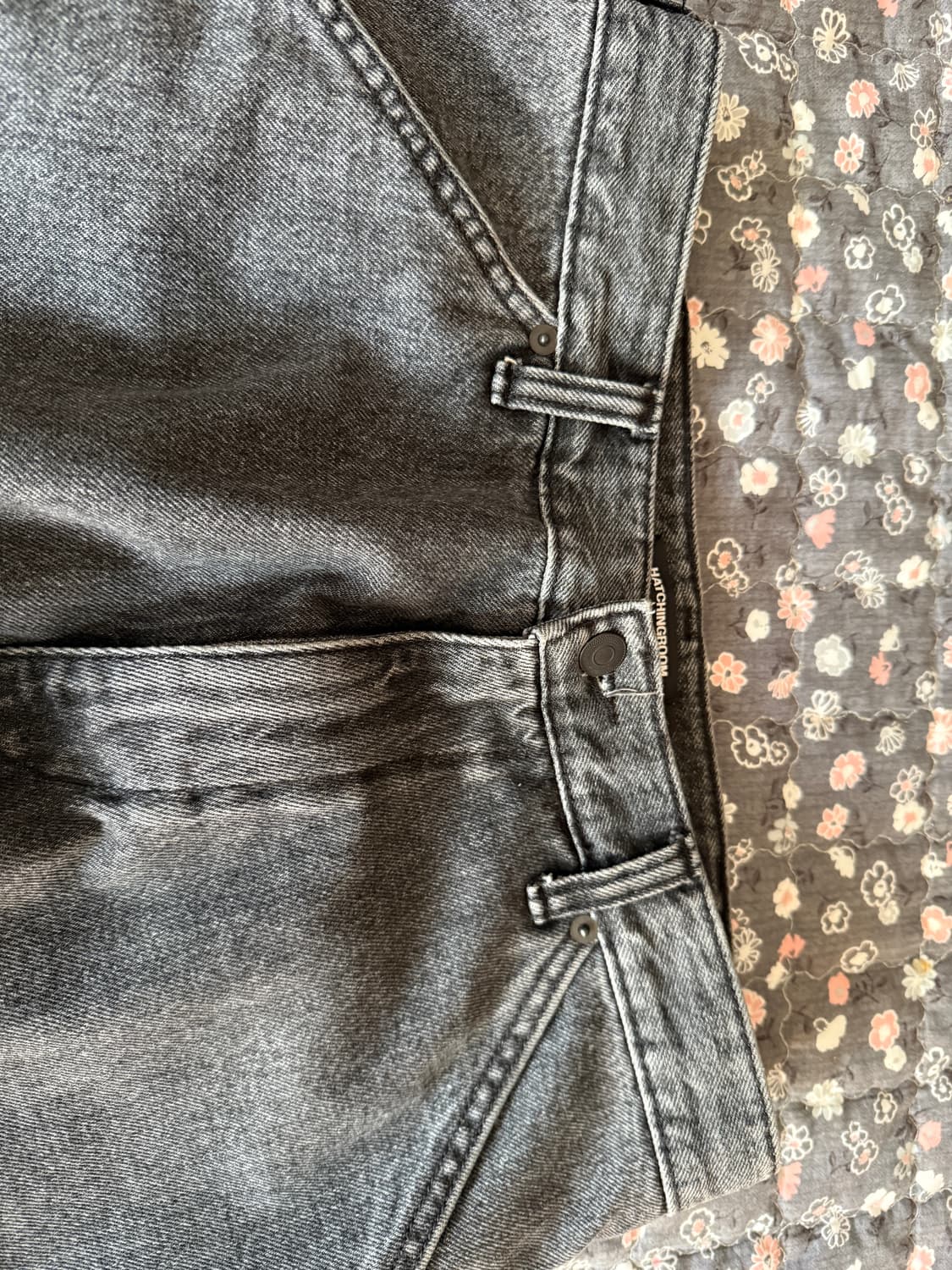 해칭룸 와이드 커브진 워시드 블랙 상품이미지3