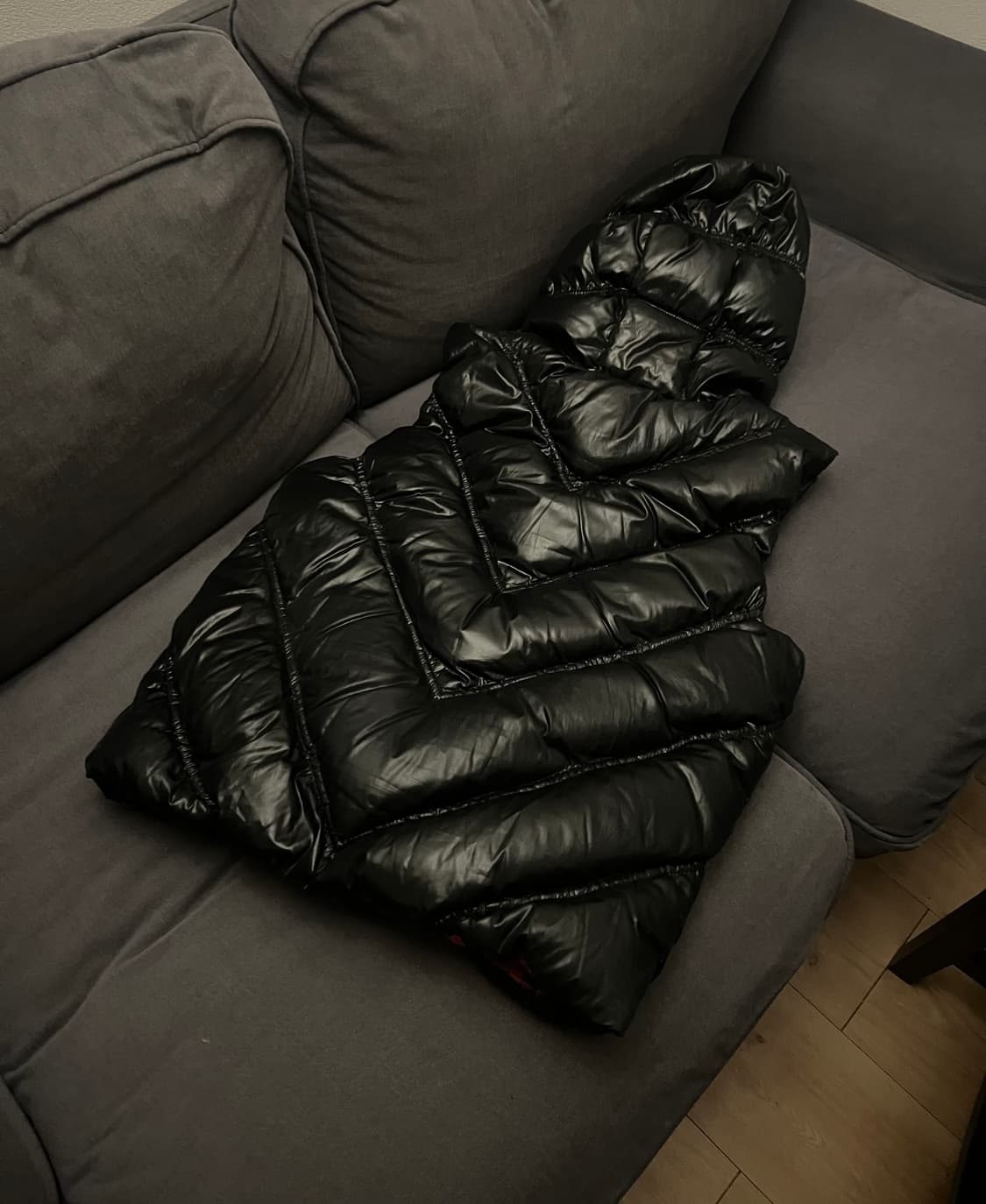 GUESS 패딩 베스트  상품이미지2