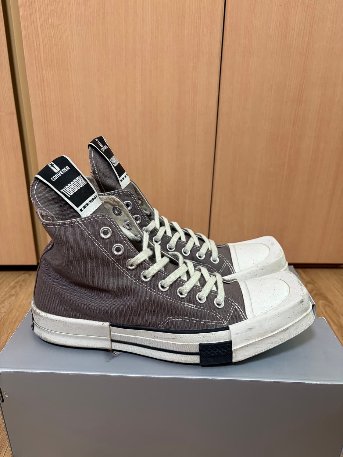 다크쉐도우 컨버스 브라운 상품이미지4