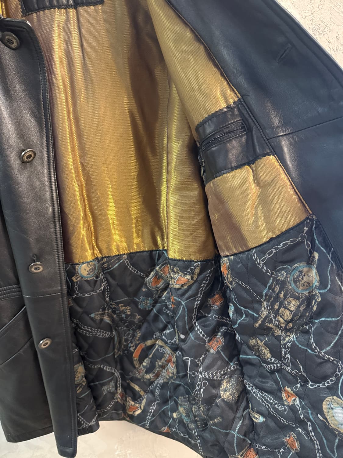 피에르 발망 1990년대 양가죽 하프코트 퍼카라 블랙 상품이미지10