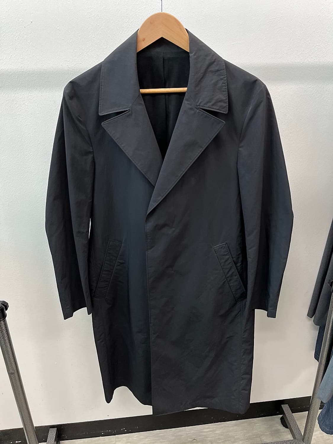 95) DKNY 폴리 맥코트  상품이미지3