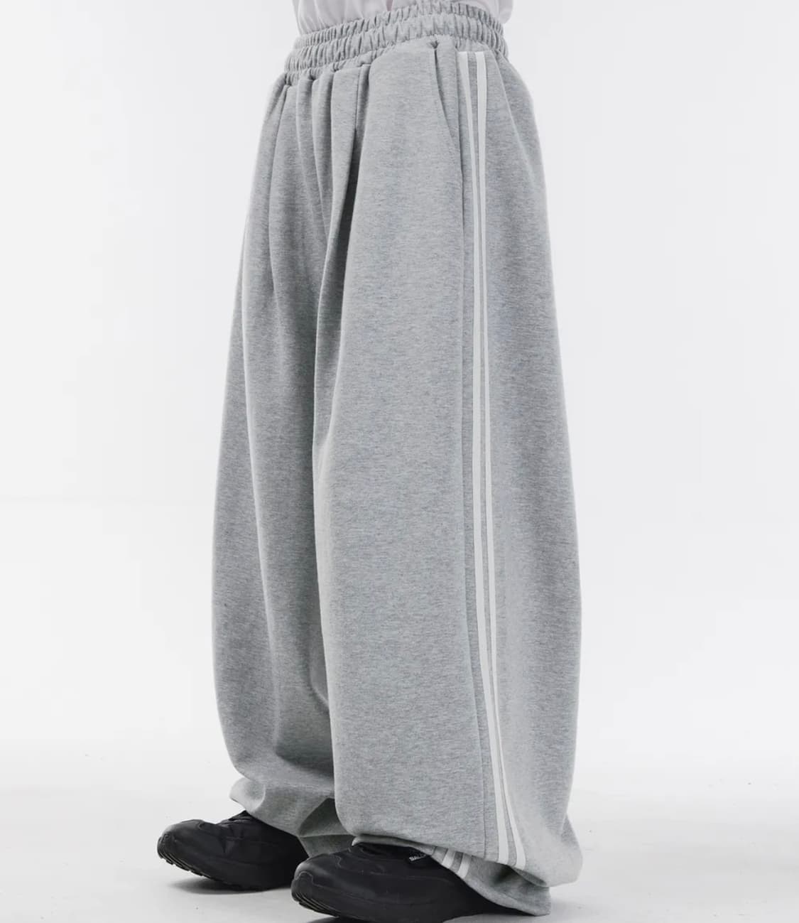 스켈리웩 라인 트레이닝 팬츠[그레이] 상품이미지1