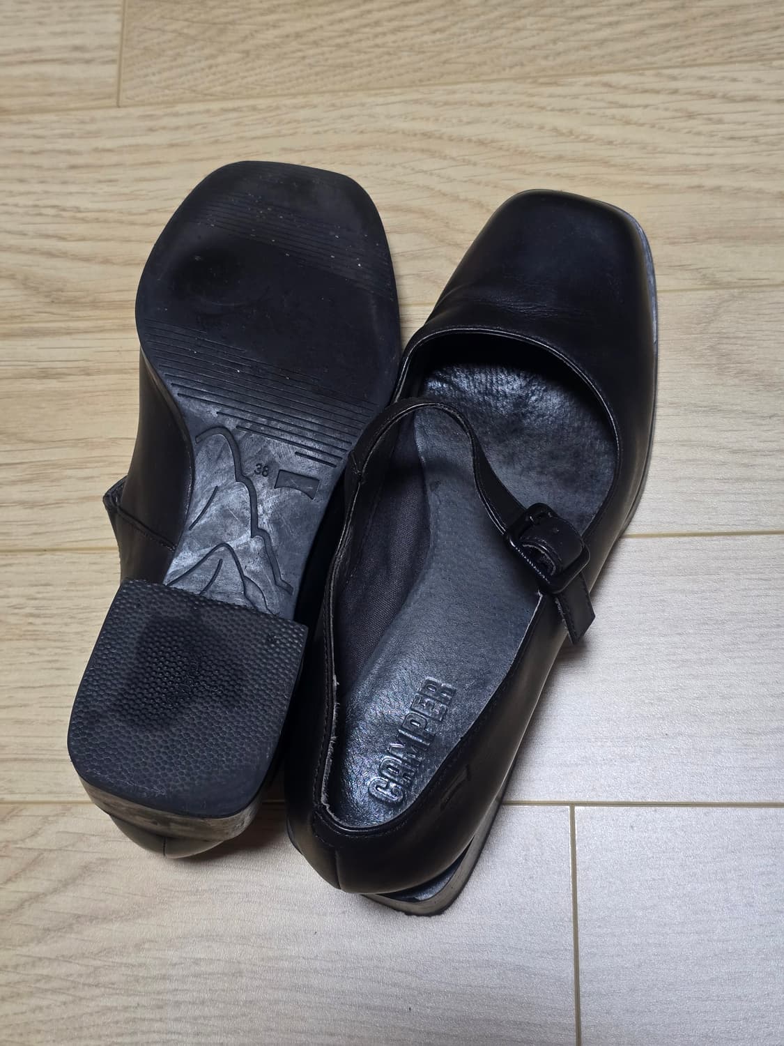 캠퍼 비브람 블록 힐 메리제인 슈즈 38 상품이미지6