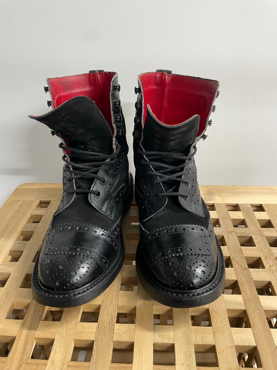 트리커즈 블랙 윙팁 부츠(7싸이즈) 상품이미지2