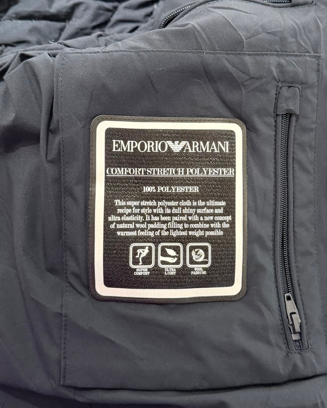엠포리오 아르마니 네이비 패디드 퀄팅 버튼 자켓 상품이미지7