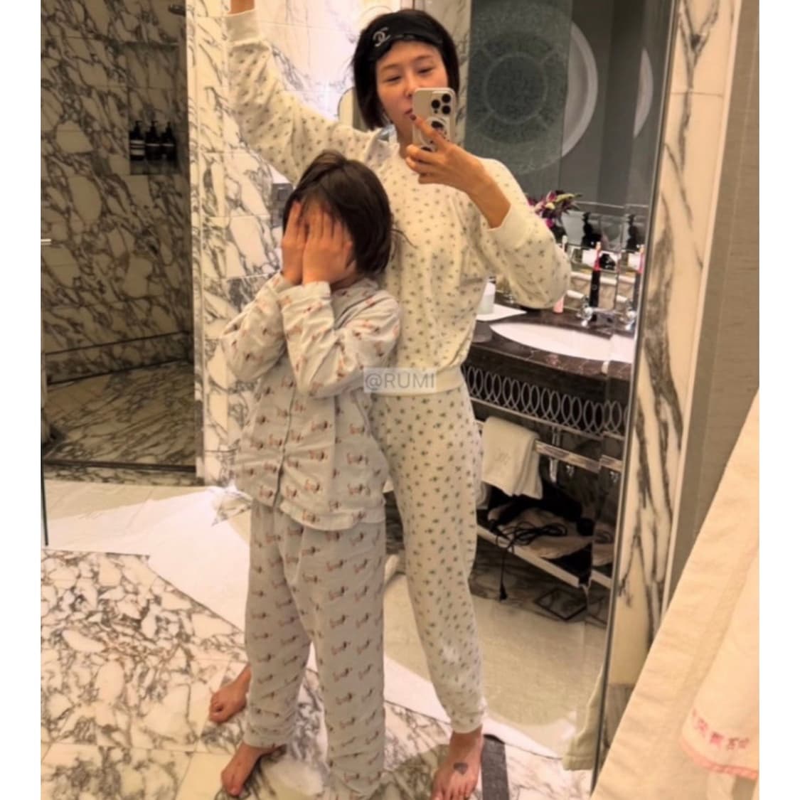 김나영 착용 TLC 홈웨어 탑 상품이미지2