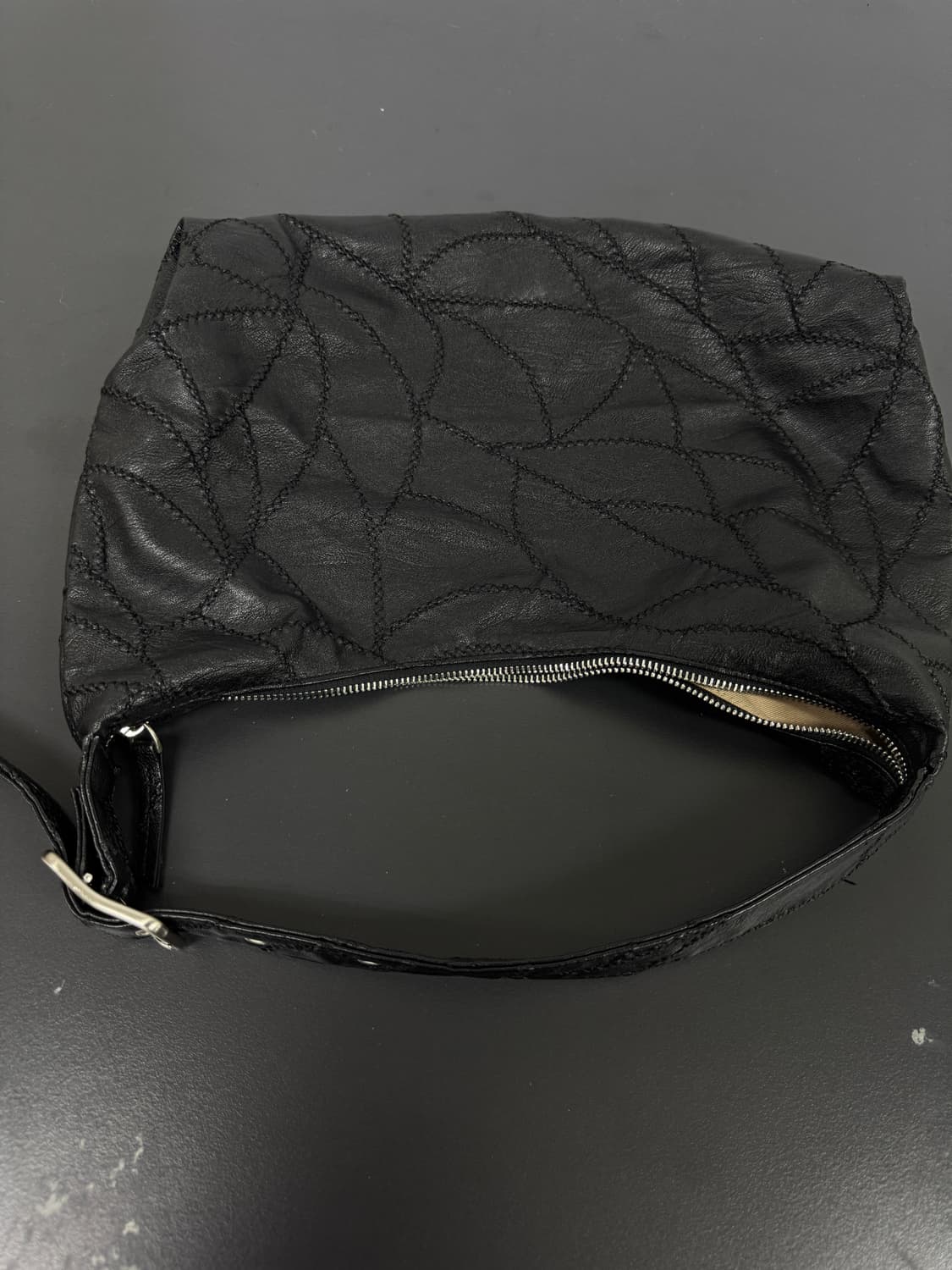 샌드뮤지엄 호보백 미니 블랙 상품이미지3