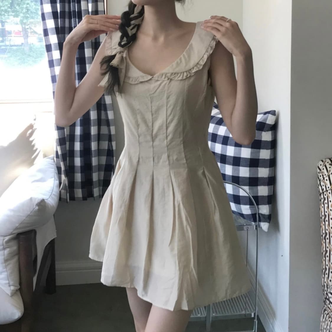 베이지 카라 프릴 원피스 상품이미지3