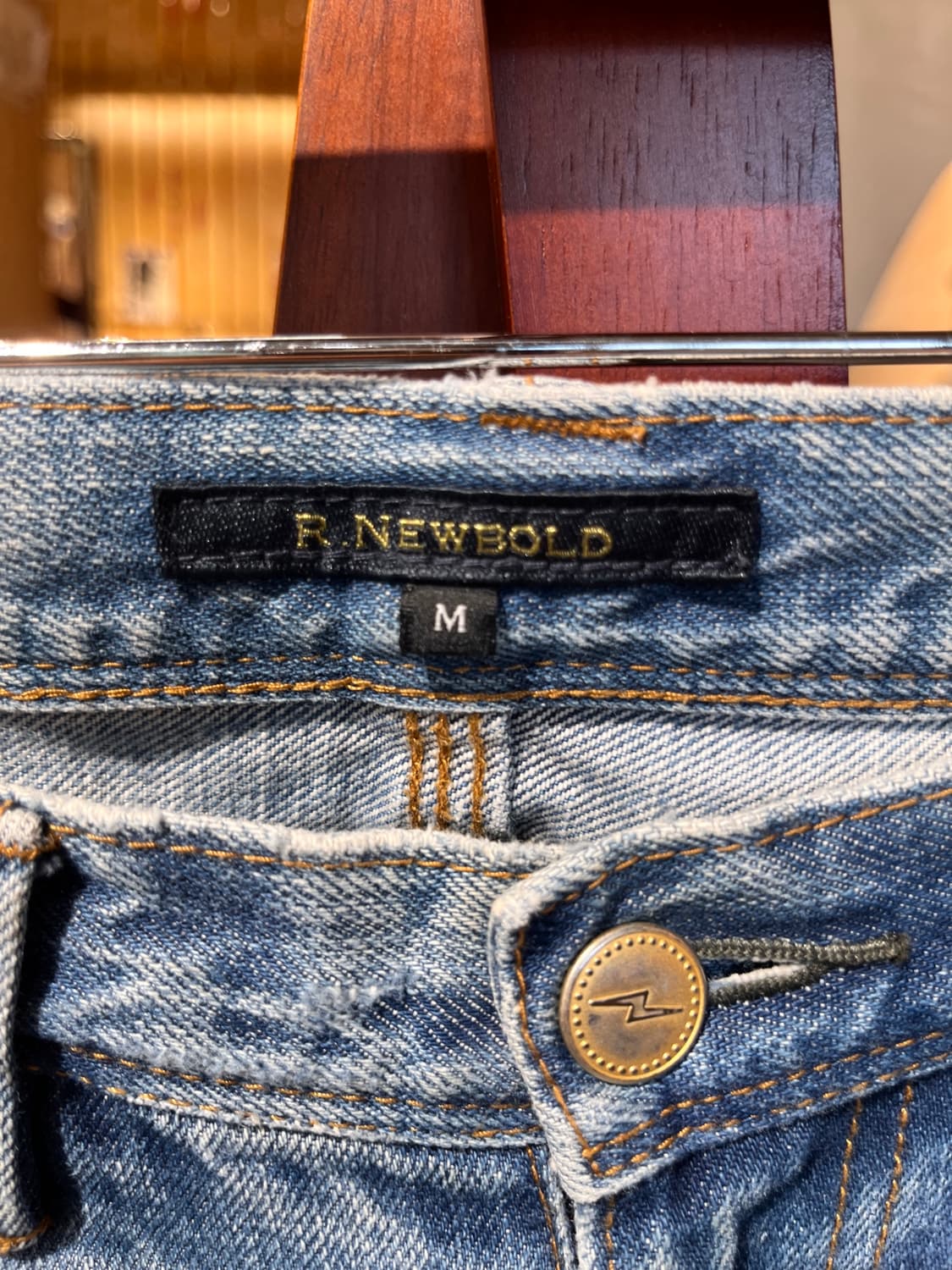 R newbold 보로 패치워크 자수디테일 팬츠 슬림핏 상품이미지9