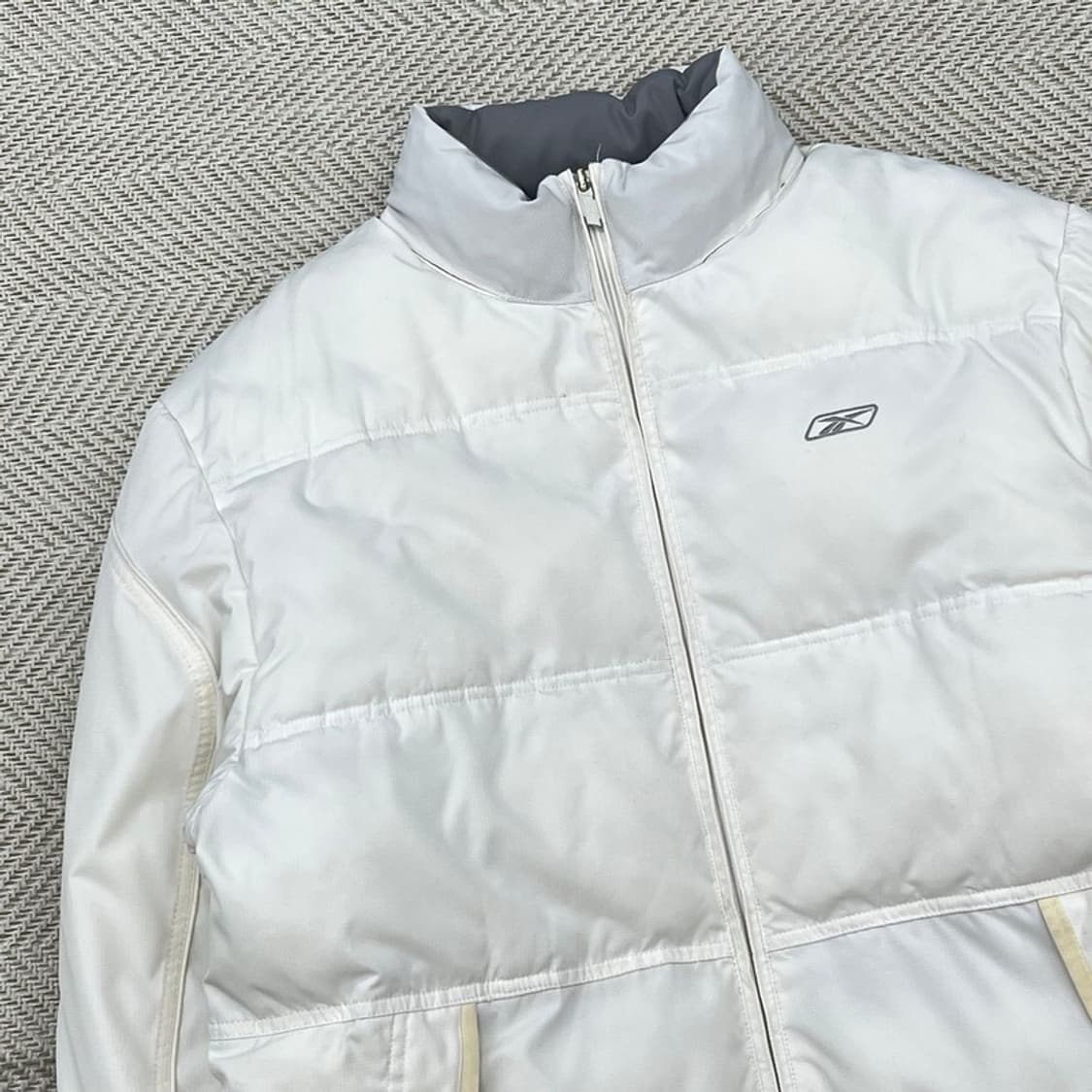 리복 올드스쿨 푸퍼패딩 r2727 상품이미지3