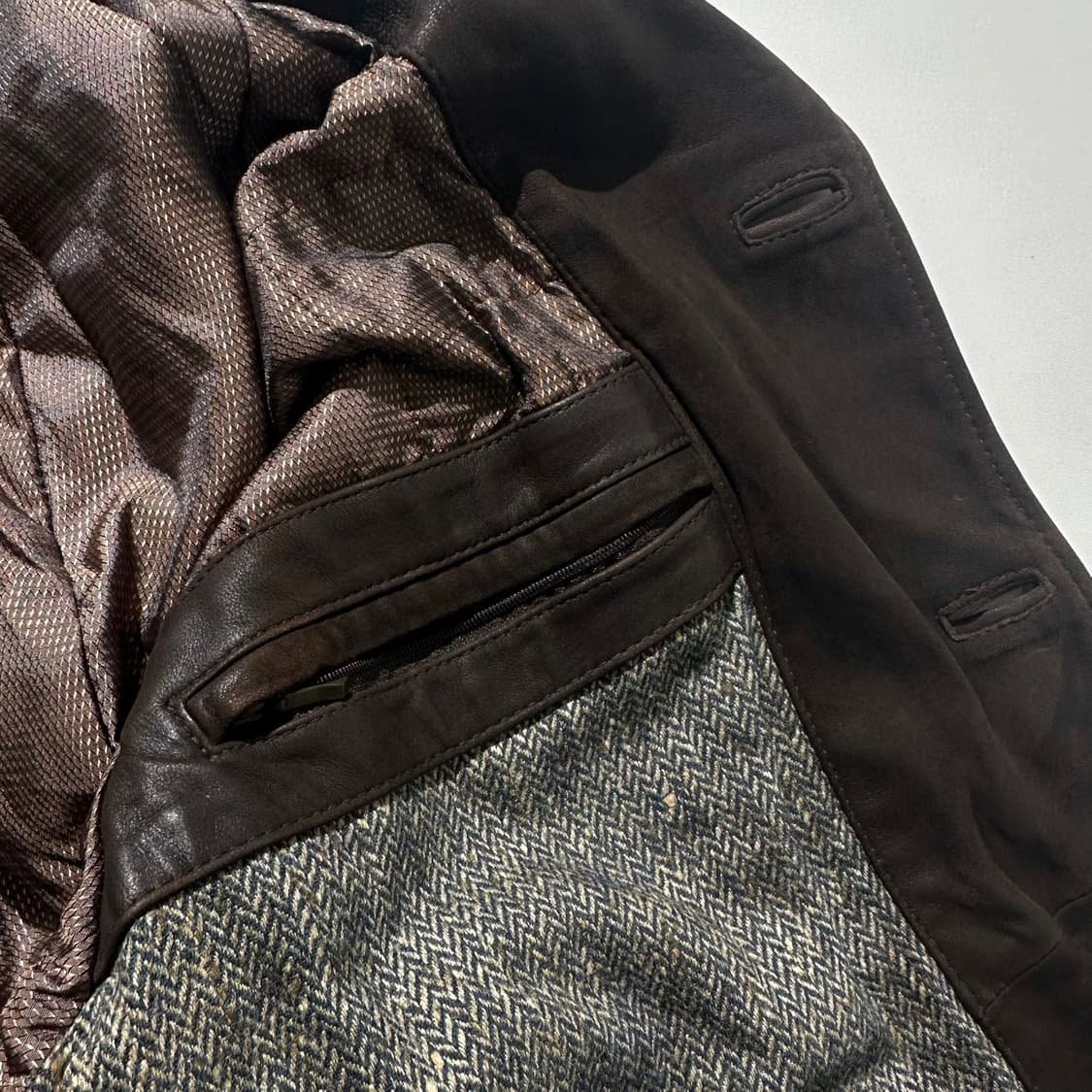 입생로랑 램스킨 양가죽 레더 싱글 자켓 상품이미지9