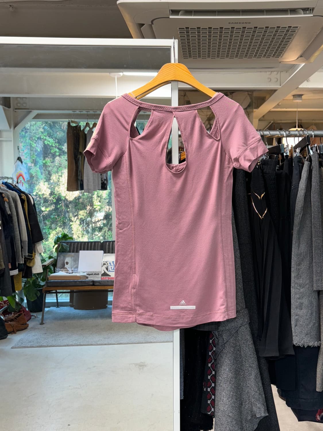 아디다스 스텔라 매카트니 컷아웃 티셔츠 상품이미지2