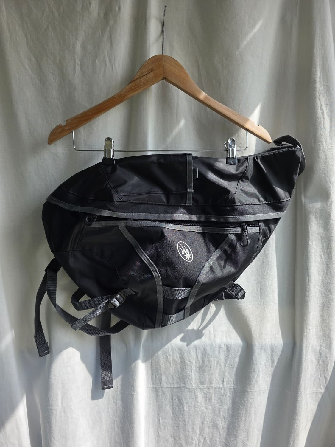 나이스고스트클럽 슬링백 블랙 상품이미지4