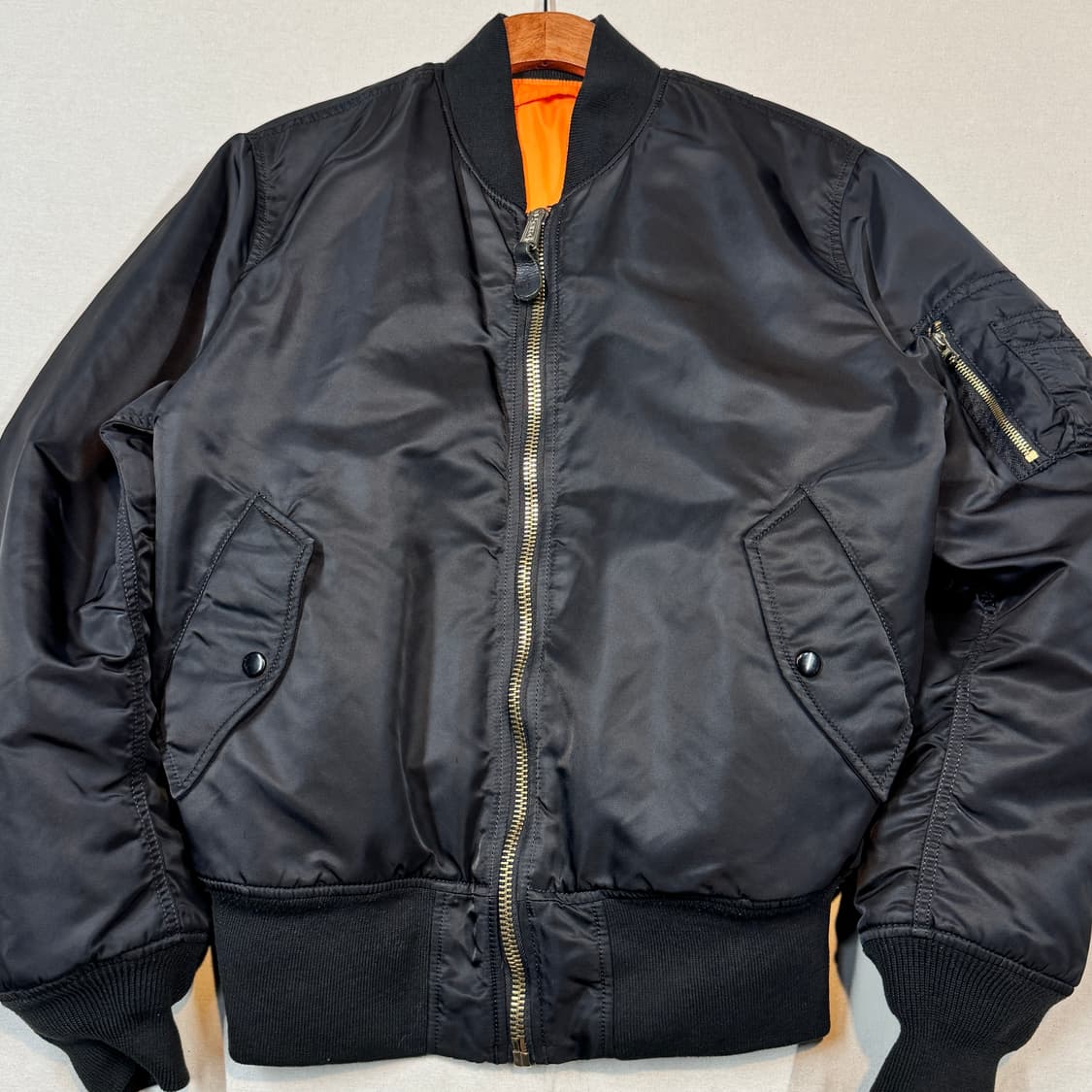 M) 알파인더스트리 MA-1 마원 항공점퍼 블랙 레귤러핏 상품이미지2