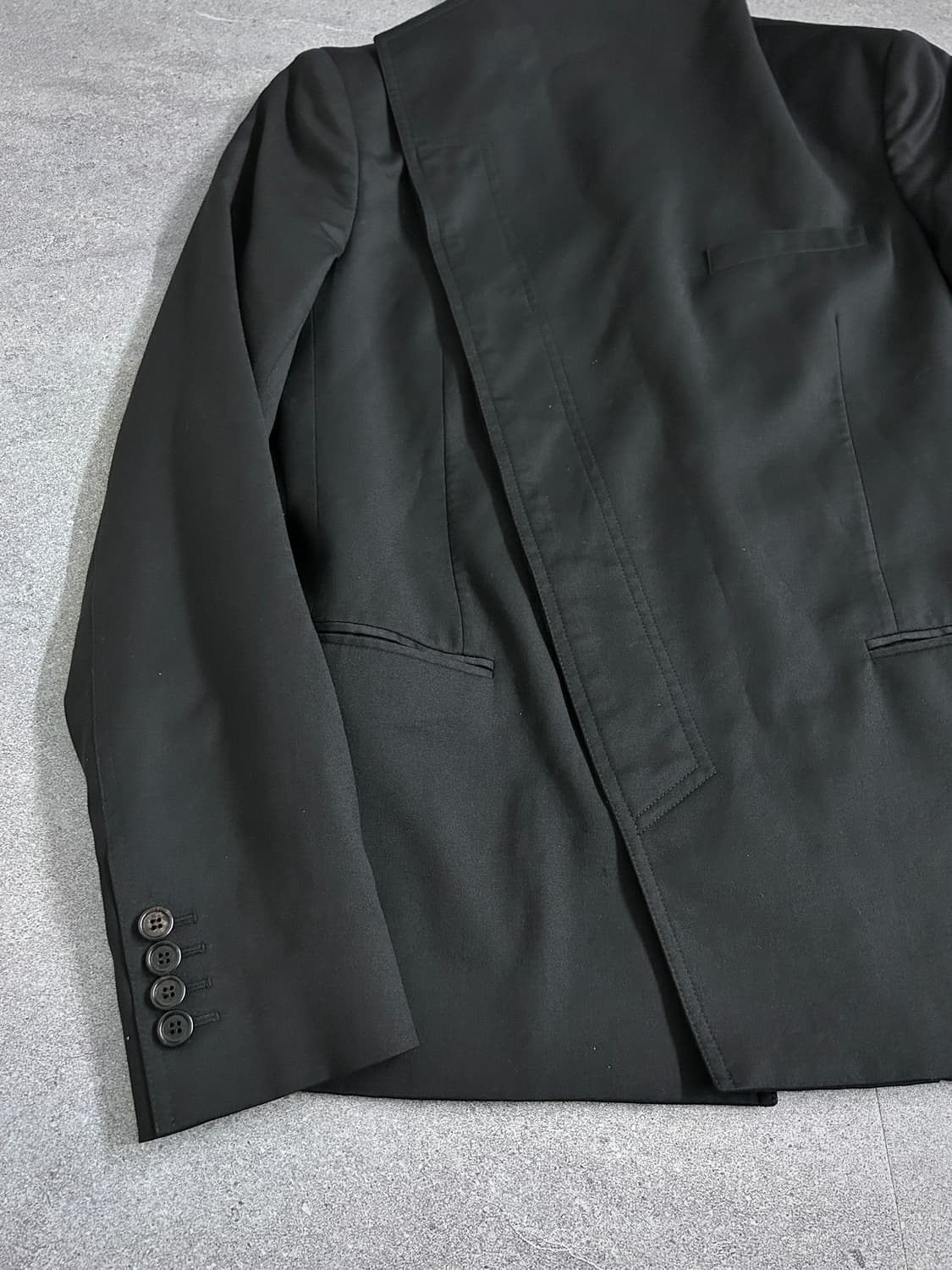 디올 옴므 09fw 비대칭 블레이저 상품이미지7