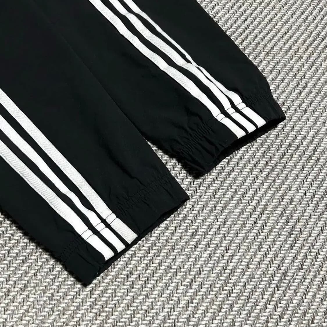 [M] adidas 아디다스 웜업 트랙 조거팬츠 상품이미지5